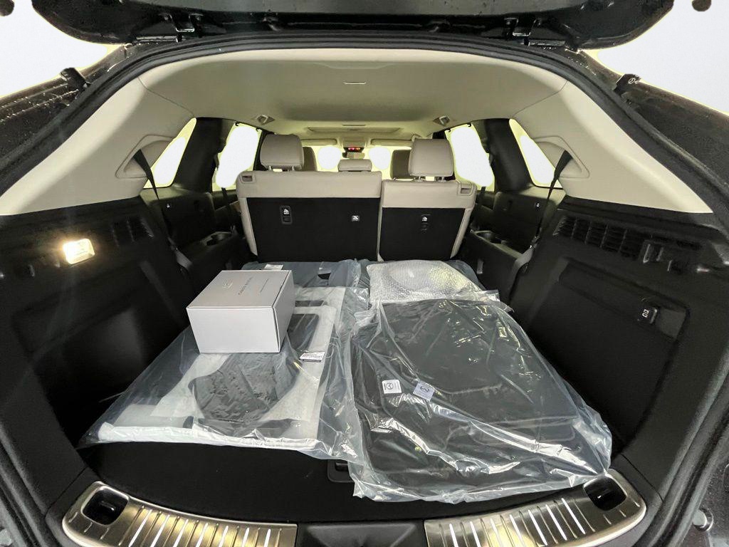 New 2026 Mazda CX-90 Plug-In Hybrid Preferred AWD SUV in